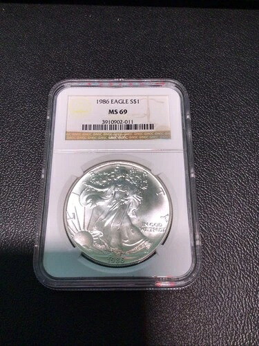 1986年アメリカンシルバーイーグル NGC MS 69｜WORLD RESOURCE【QUEEN店】