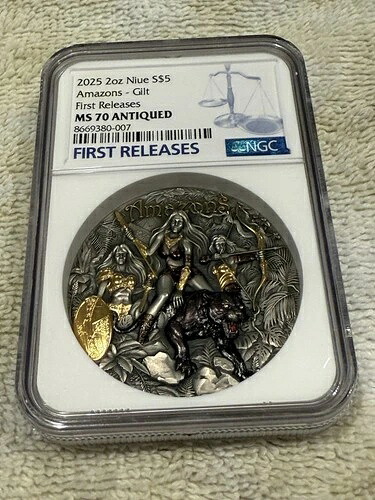 2025年 ニウエ 2オンス シルバー アンティーク アマゾン エターナルシスターズ NGC MS70 初リリース|WORLD RESOURCE【QUEEN店】