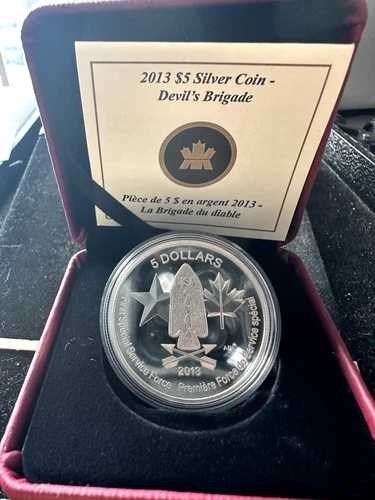 2013 デビルズ・ブリゲード、RCM プルーフ シルバー 5 ドルコイン 99.99 銀貨 0.74 オンス