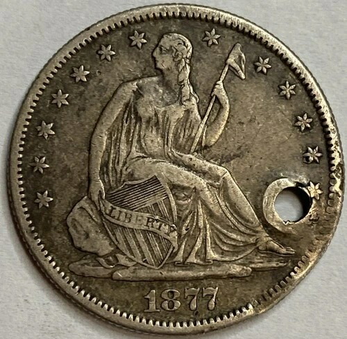 1877年S - 着席型リバティハーフダラー - VF+ ディテールホール - 正確なコイン画像 #SL203