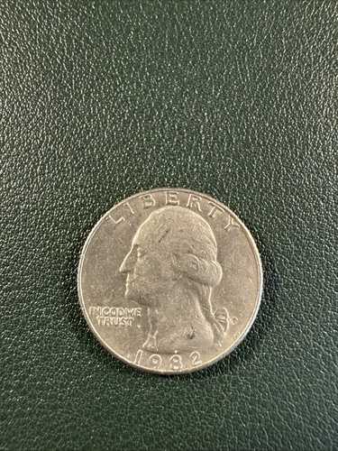 1982年 P 25セント硬貨 P 塗りつぶし、DDO、DDR 縁に自由の女神 A 塗りつぶしの宿 エラー a3