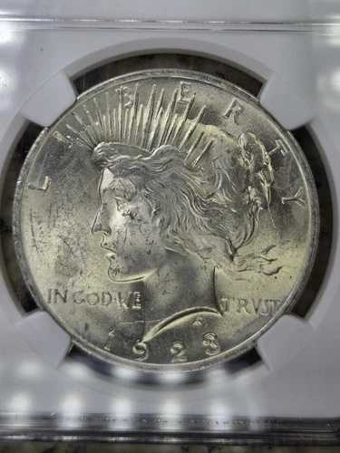 1923年Pミント ピース銀貨 $1 NGC MS 65 42,900円