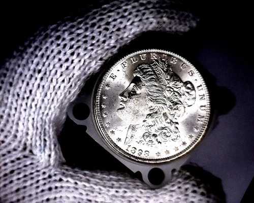 1898-o ブラストホワイト UNC モルガン銀貨はオリジナルロールからグレードアウトします