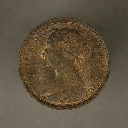 イギリス 1887 ハーフ 1/2 ペニー unc 一部赤