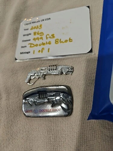 Liquid Metals UK .999 ハンドポア シルバー 86 グラム シルバーアートバー COA 付き 1/1
