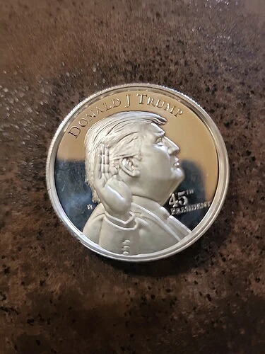 トランプ大統領第45代大統領 2オンス銀貨