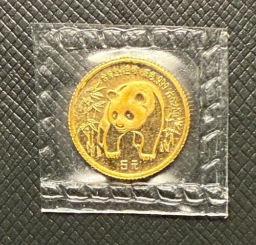 中国 1986年 金貨 1/20オンス 5元 パンダ オリジナルミント未開封 BU