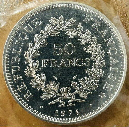 1974年フランス、モネ・ド・パリ。フルール・ド・コアンのオリジナルボックスです。 (30)グラム。 L-4463。