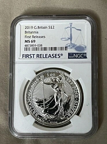 2019年 - ブリタニア・ブリオン・シルバー2ポンドコイン - NGC MS69 初版。GBR