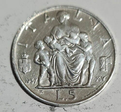 完全セット、イタリア、ヴィットリオ エマヌエーレ 3 世、5 リラ、1936 & 37 シルバー レア 2 コイン