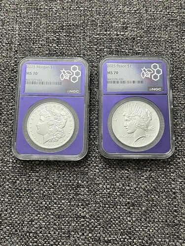 2025年 $1モーガン＆ピースシルバードルセット - NGC MS 70 トレーダービア パープルコア-