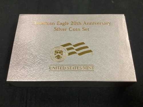 2006年アメリカンシルバーイーグル20周年記念3枚コインセット！