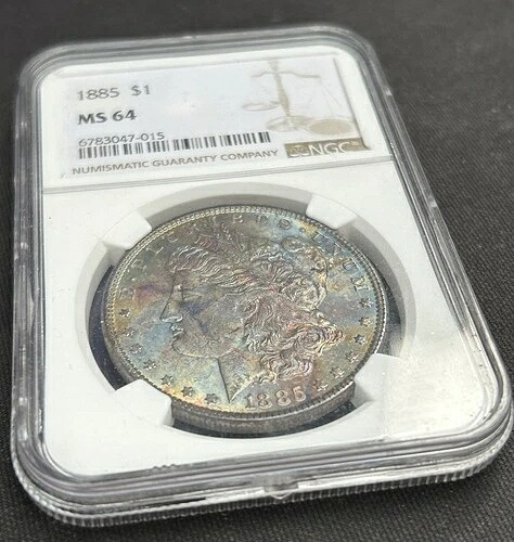 1885年 モルガン・ダラー NGC MS 64 強いトーンの青と黄と赤