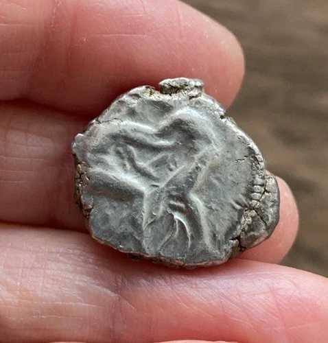 パンフィリア、アスペンドス (紀元前 370 ～ 333 年)。シルバーステーター。