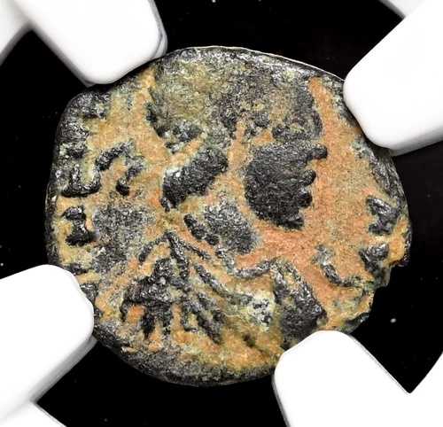 ローマ帝国。ヨハネス、西暦 423 ～ 425 年。 AE Nummus、レアな簒奪者、NGC Fine