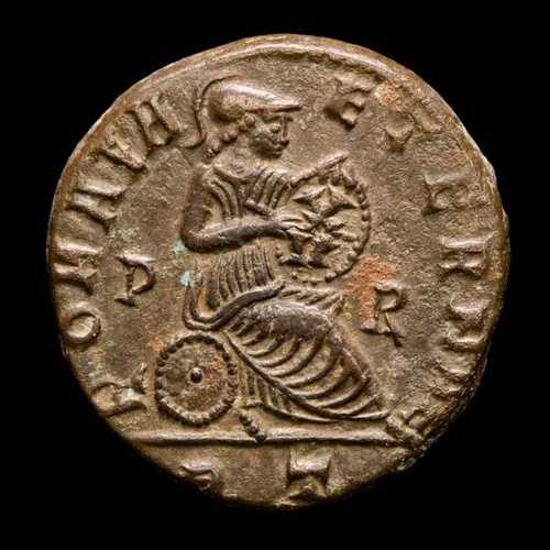 *ルツェルナエ* コンスタンティヌス 1 世 ? フォリス ROMAE AETERNAE P-R // RT ローマ 西暦 318 ～ 319 年