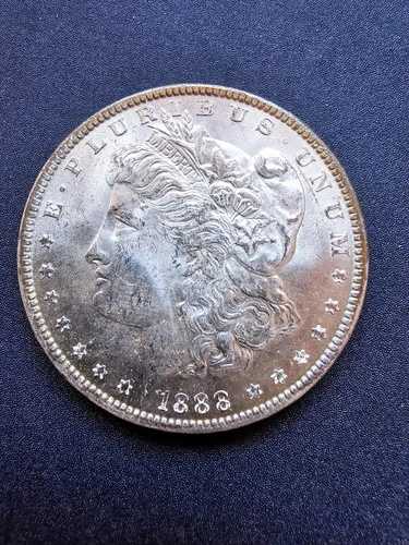 * 1888-P * チョイス・トゥ・ジェム・BU MS モーガン シルバードル