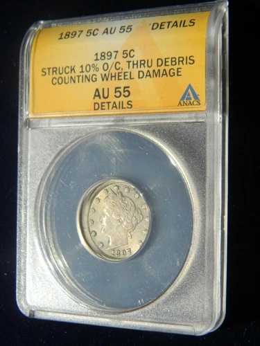 1897年製リバティVニッケル、K\u003d3:00に中心部から10%オフの破片が発見、ANACS AU-55