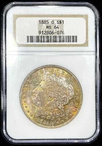 1885-O NGC MS64 レインボートーン - ネオングリーン モーガンシルバー $1 - 派手!