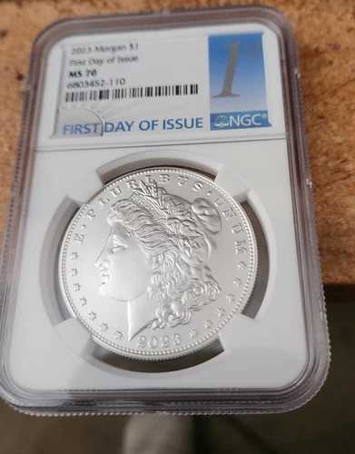 2023年 モルガン銀貨 NGC MS 70 発行初日 * 71,500円