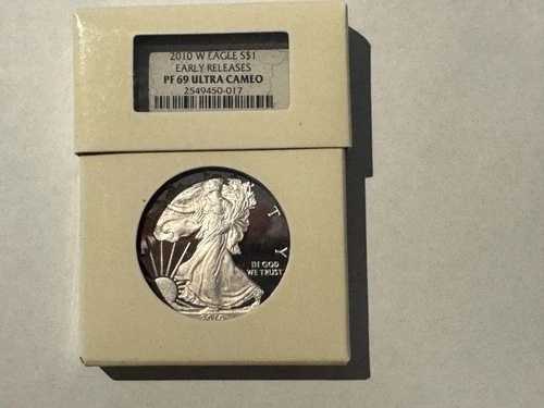 2010-W $1 アメリカン シルバー イーグル NGC PF69 ウルトラ カメオ（インターセプト シールド ボックス付き）