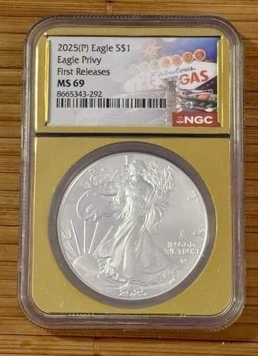 2025年 EAGLE PRIVY シルバーイーグル MS69 NGCレーティング アーリーリリース ベガスゴールド (018a)