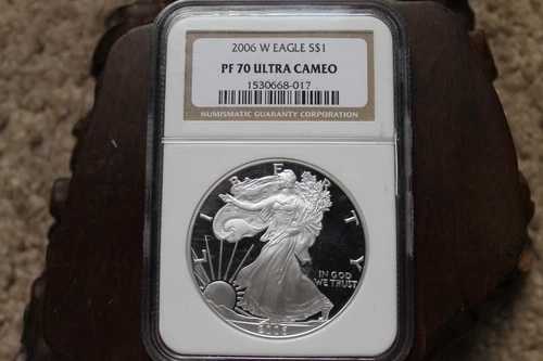 2006-W シルバーイーグル S$1 - NGC PF 70 ウルトラカメオ - クラシックブラウンラベル
