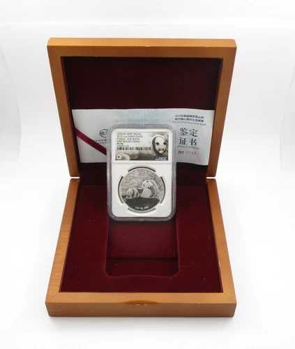 2015年公式ミントメダル 1オンス 中国シルバー ファンショー NGC PF70 箱入り COA付き