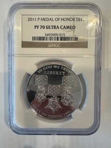 2011-P 名誉勲章 プルーフ記念銀貨 1ドル NGC PF70 ウルトラカメオ 542007