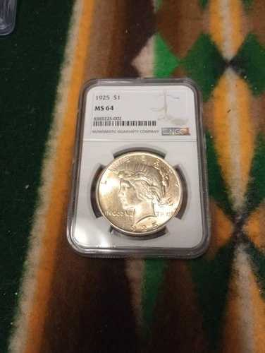 1925年 NGC MS64 ピースシルバードル