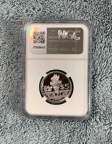 2005年 5ドル リバティドル 1/4オンス .999 銀メダル USA NGC PF 69 UC