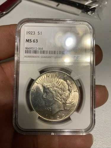 1923年製 NGC MS63 90%銀平和ドル。未流通の米国コイン。