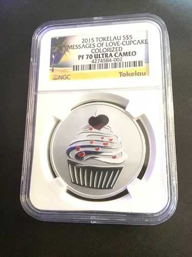 2015年トケラウ諸島S$5の愛のメッセージカップケーキ、カラー化。PF70ウルトラカメオ
