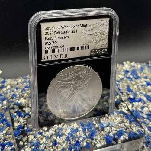 2022 年 $1 シルバー イーグル アーリー リリース NGC MS70 シルバー ラベル ブラック ホルダー スポットレス!