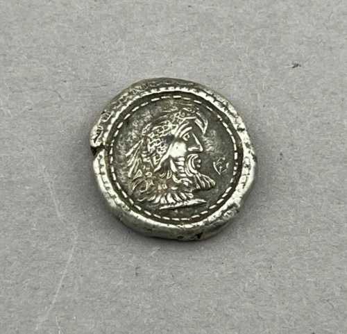 古代銀貨 ? ギリシャのデナリウス 紀元前1世紀