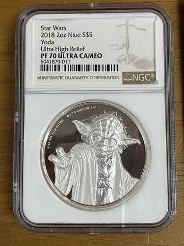 スター・ウォーズ ヨーダ 2018年 2オンス ニウエ 5ドル銀貨 PF 70 ウルトラカメオ 紙カード付き