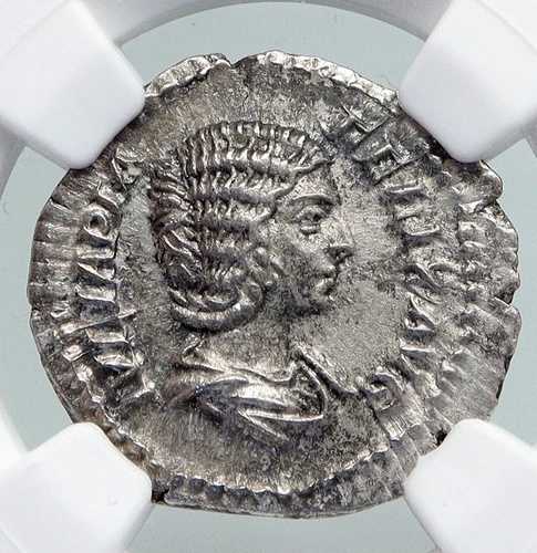ジュリア・ドムナ 古代 211年 古代ローマ銀貨 ダイアナ・ルシフェラ NGC i87441