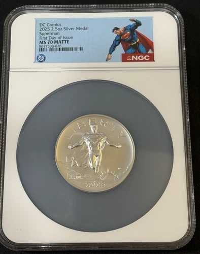 2025 2.5 オンス .999 シルバー スーパーマン DC コミックス メダル NGC MS70 FDOI スーパーマン ラベル!!