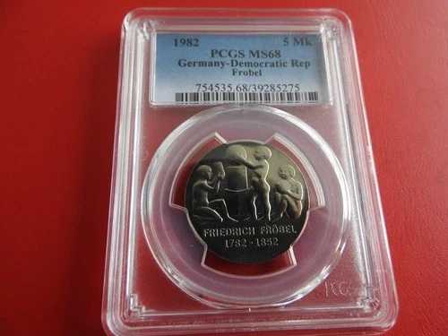 * DDR 5 マーク 1982 PCGS MS68 * Friedrich Fr?bel (KOM)(5)-