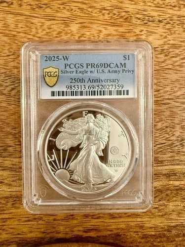 2025-W 1ドル シルバーイーグル 米陸軍哨戒250周年記念 PR69DCAM PCGS ゴールドシールド