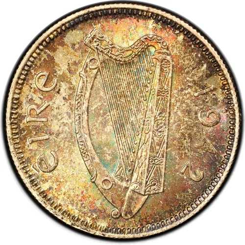 アイルランド：1942年 1シリング PCGS MS66 ? アクアマリンと琥珀色の美しさ、まさに崇高