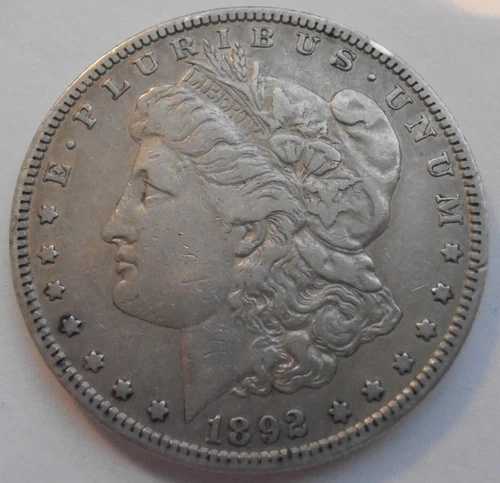 1892年 S モルガン銀貨、タフ・デイト (92SJE1)