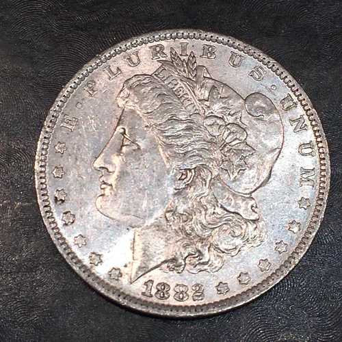 1882年頃のモルガン銀貨 - 高画質スキャン #N682