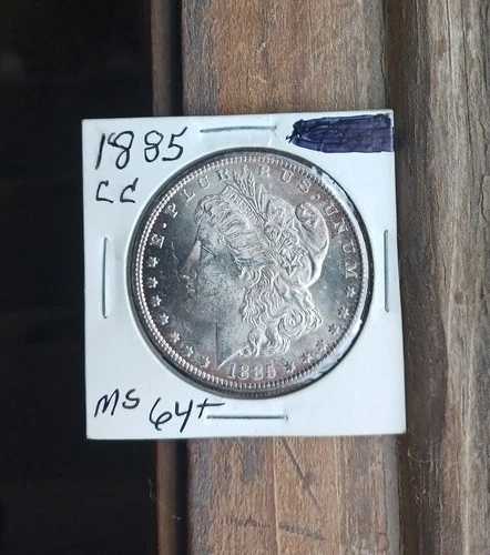 1885年製 モルガン銀貨（未使用）。非常に美しい外観。