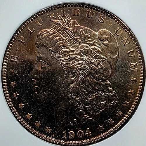 1904-O モルガン銀貨。PCIホルダー67
