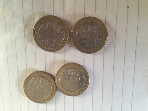 2ポンド硬貨。4枚セット