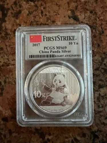2017年 中国製 シルバーパンダ 30g .999 純銀コイン PCGS MS69 1st ストライク（クラック）