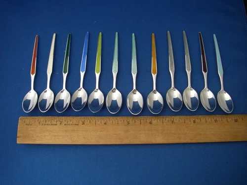 オランダ製モダニストギロッシュエナメルコーヒースプーン 12本セット - マルチカラー - Van Kempen & B