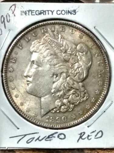 1890年 P モルガン銀貨 表面は赤みがかった色調、裏面は赤縁の色調