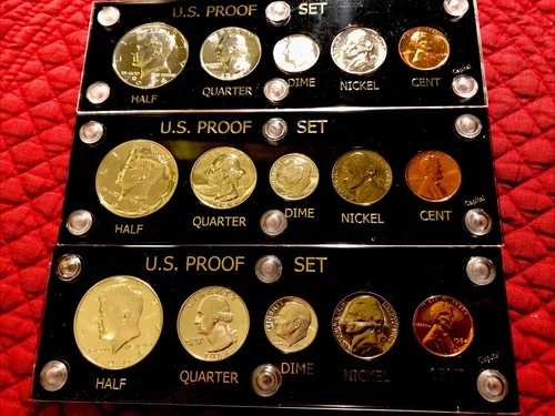 1964年製、豪華なシルバープルーフセット3点。各セットには0.61オンスの銀が含まれています。